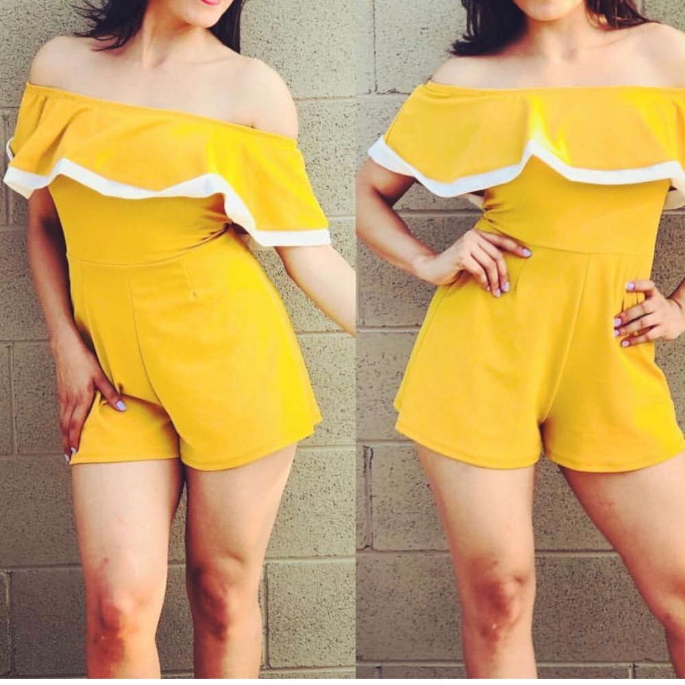 Fashion nova short jumper yellow